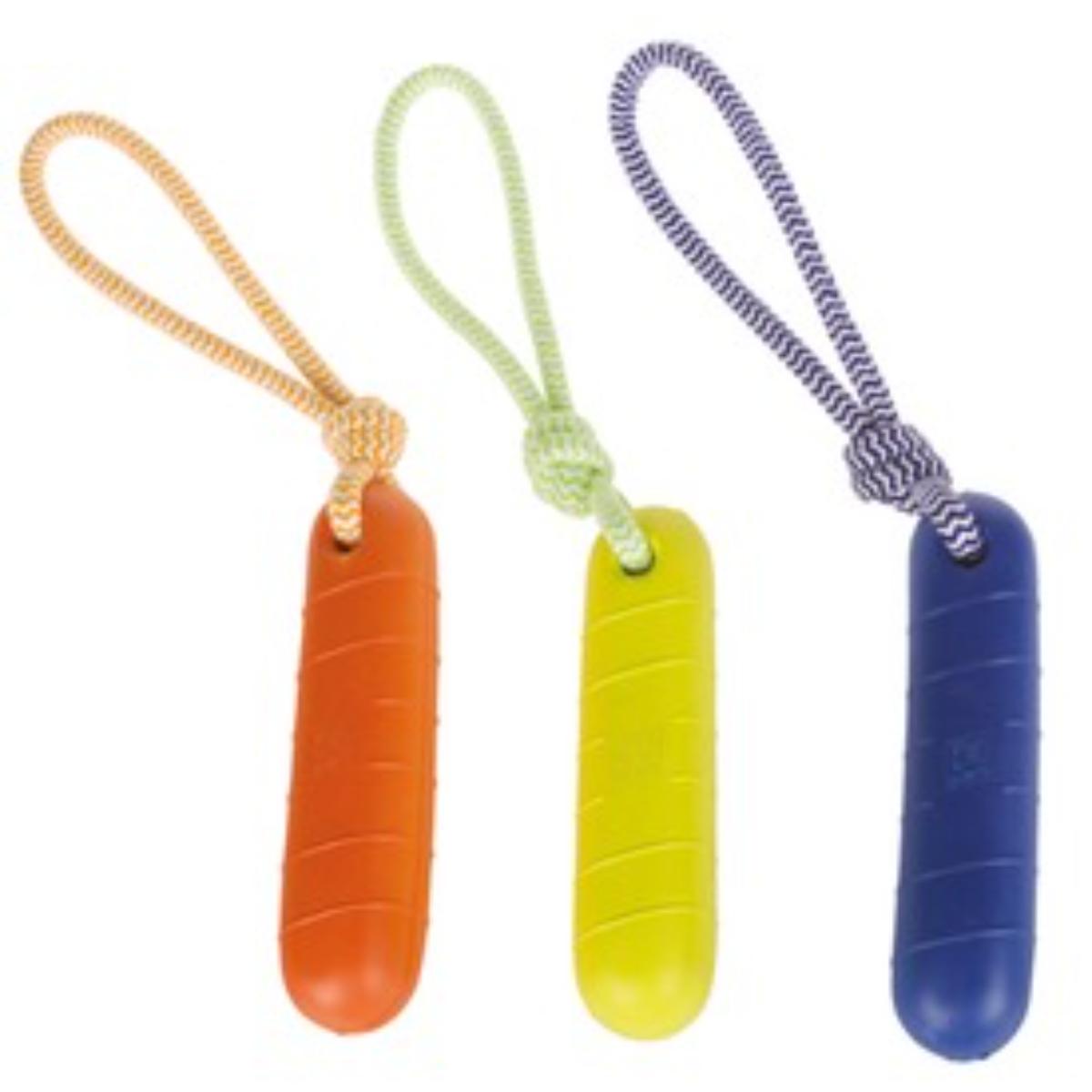 M-PETS Splash Sticks, jucărie de aport câini XS-M, plutitoare, cauciuc, diverse culori, 5x5cm
