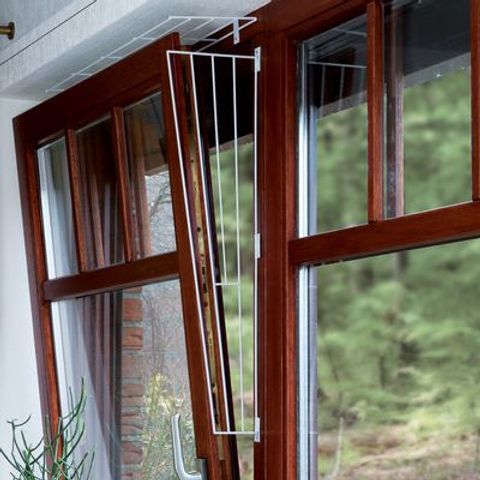 TRIXIE Grilaj Vertical Protecție Geam Rabatabil, pentru Pisici, 62 x 16/8 cm