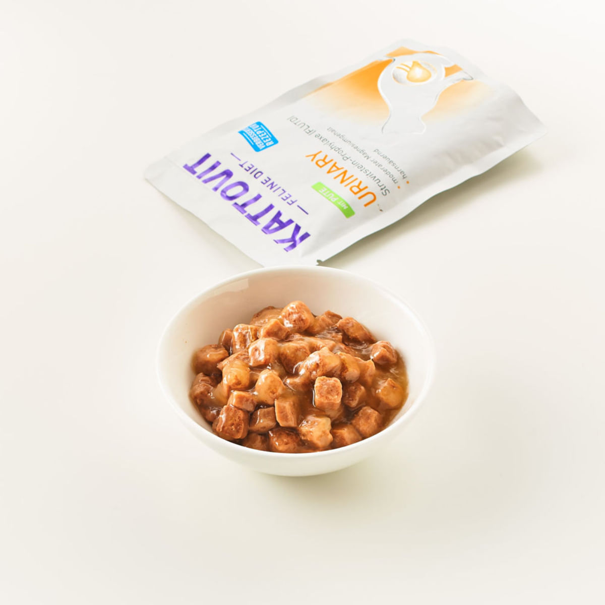 KATTOVIT Urinary, Curcan, dietă veterinară, plic hrană umedă pisici, sistem urinar, (în sos), 85g - 2 | YEO