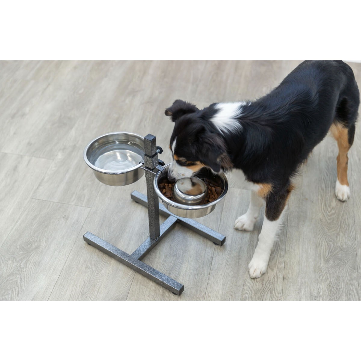 TRIXIE, set suport castroane câini + 2 boluri, înalțime reglabilă, metal, argintiu, M-L(1.8l, ⌀21cm)